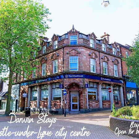 Darwin Stays - Service Accommodation In Newcastle Under Lyme City Centre Exteriér fotografie
