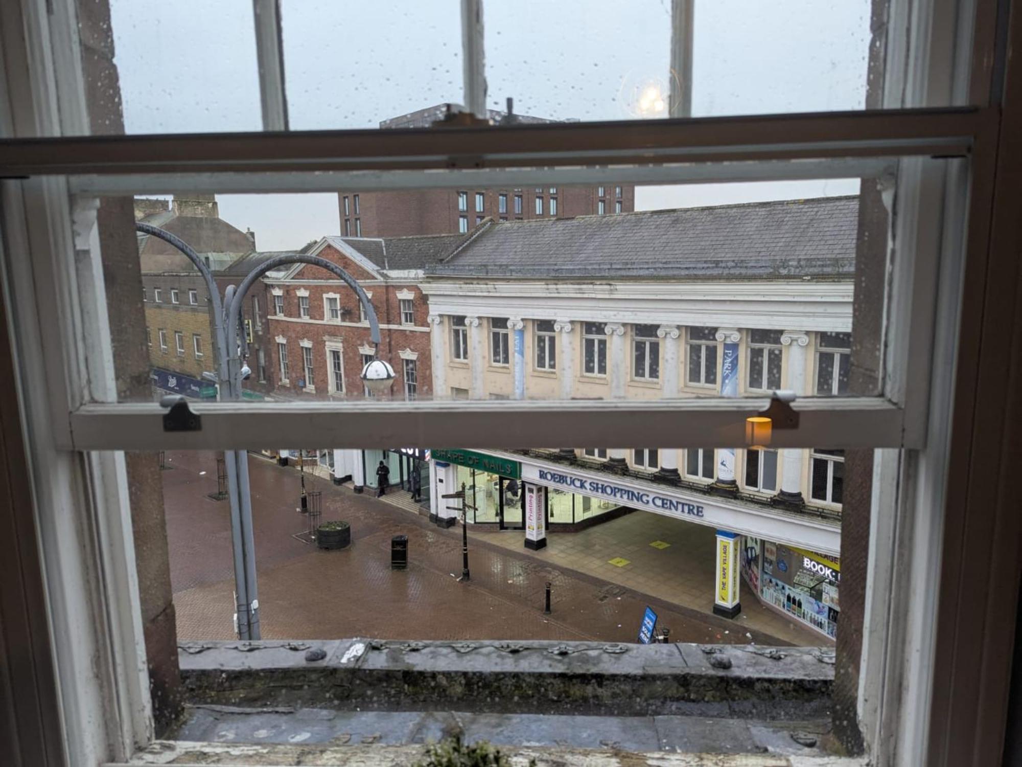 Darwin Stays - Service Accommodation In Newcastle Under Lyme City Centre Exteriér fotografie