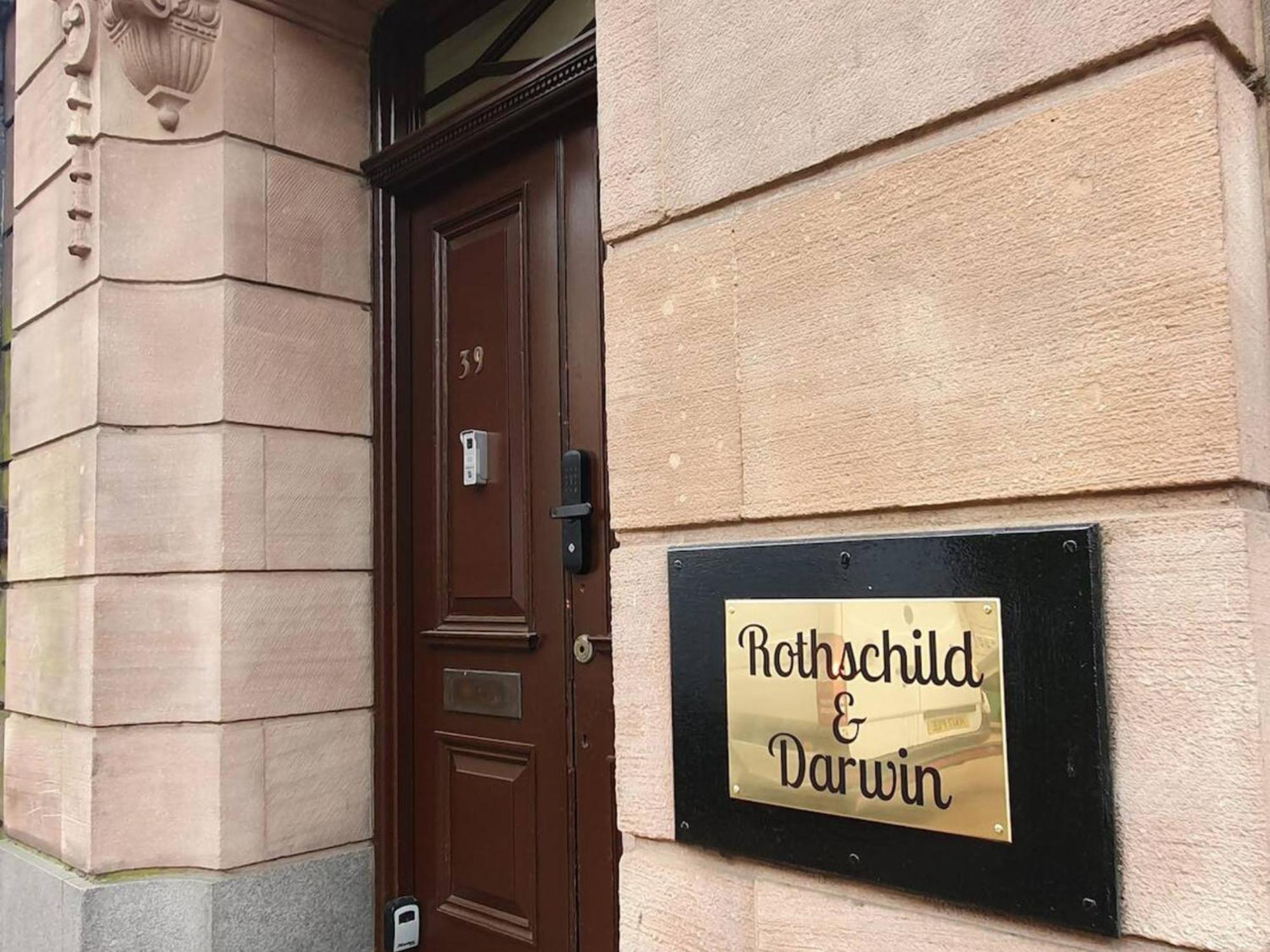 Darwin Stays - Service Accommodation In Newcastle Under Lyme City Centre Exteriér fotografie